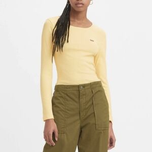 NWT Levi's Long-Sleeve Rib-Knit Top in Lemon-lime 🍋 🍋‍🟩